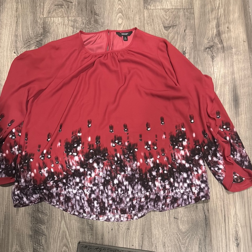 Simply Vera Vera Wang Red Graphic 3/4 Sleeve Blouse